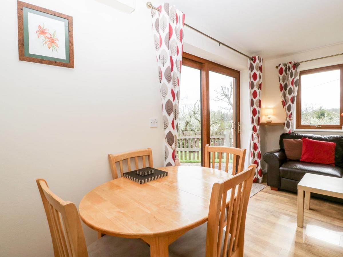 Orchard Cottage Ледбери Экстерьер фото